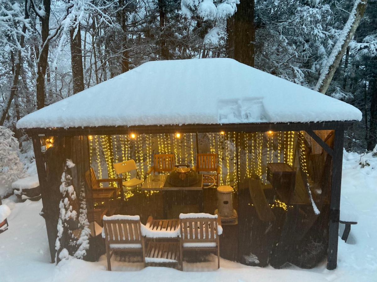 一棟貸切 森のお風呂とアウトドアサウナ 日光雪月花 Nikko Exterior foto